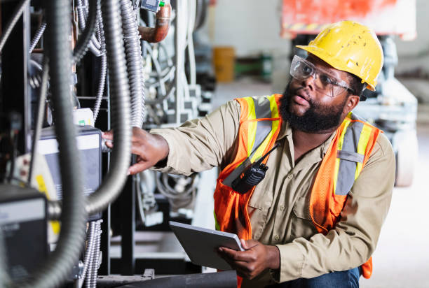 Best Electrical Outlet Repair  in Holly Springs, MS